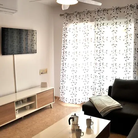 Apartment Miguel Hernandez, Centro, 3 Dormitorios, By Bookindenia