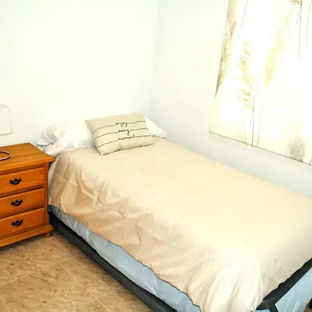 Miguel Hernandez, Centro, 3 Dormitorios, By Bookindenia Apartment Denia